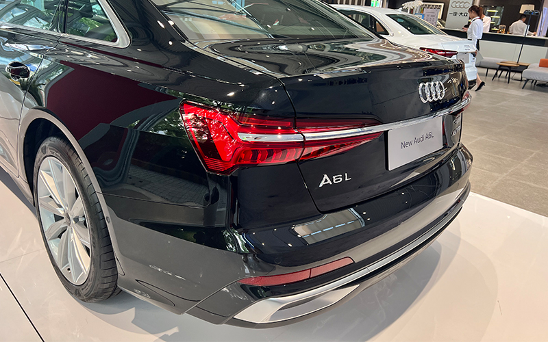 奥迪A6L外观图片5 奥迪A6L外观图片5