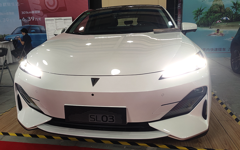 长安深蓝SL03外观图片5 长安深蓝SL03外观图片5